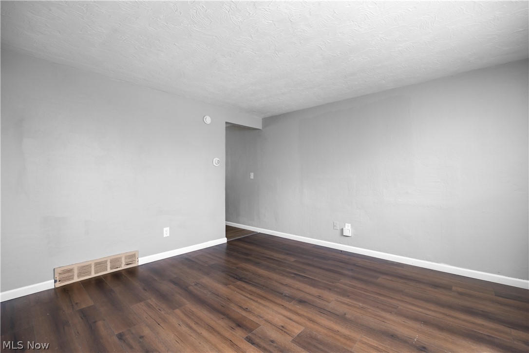 1627 E 33rd Street Lorain OH 44055