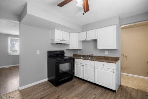 1627 E 33rd Street Lorain OH 44055