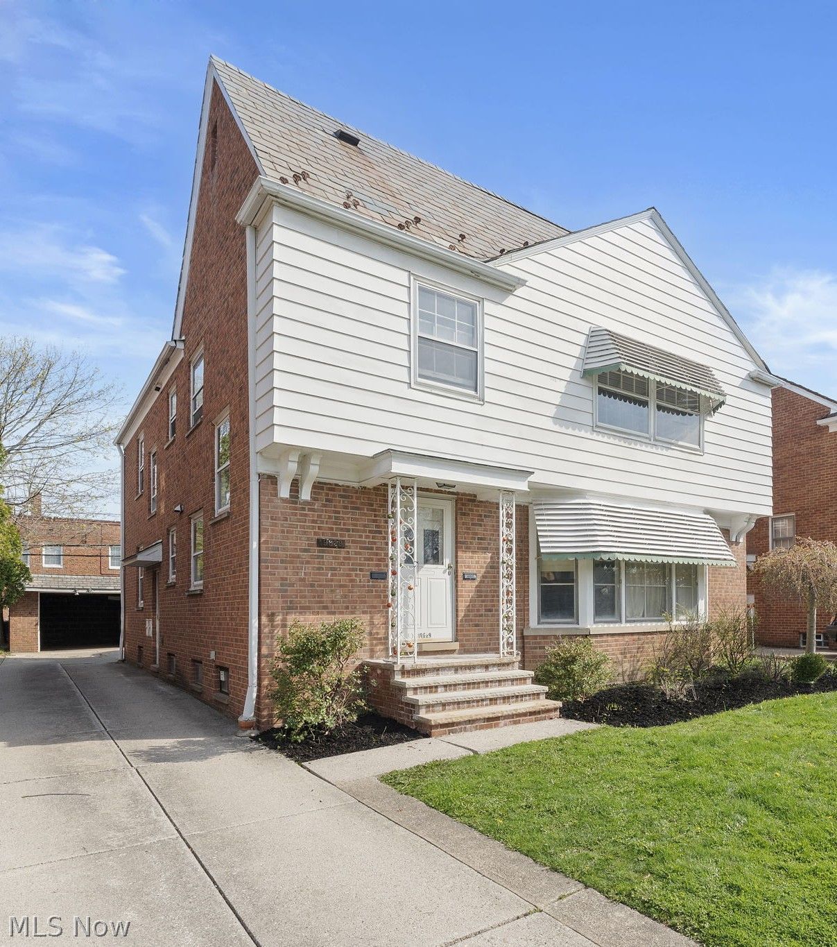 19829 Winslow Road Shaker Heights OH 44122
