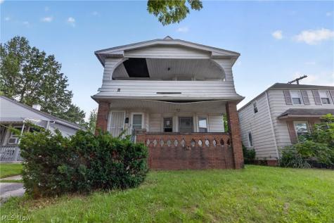 1646 Burgess Road Cleveland OH 44112