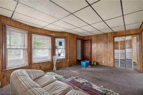 1646 Burgess Road Cleveland OH 44112