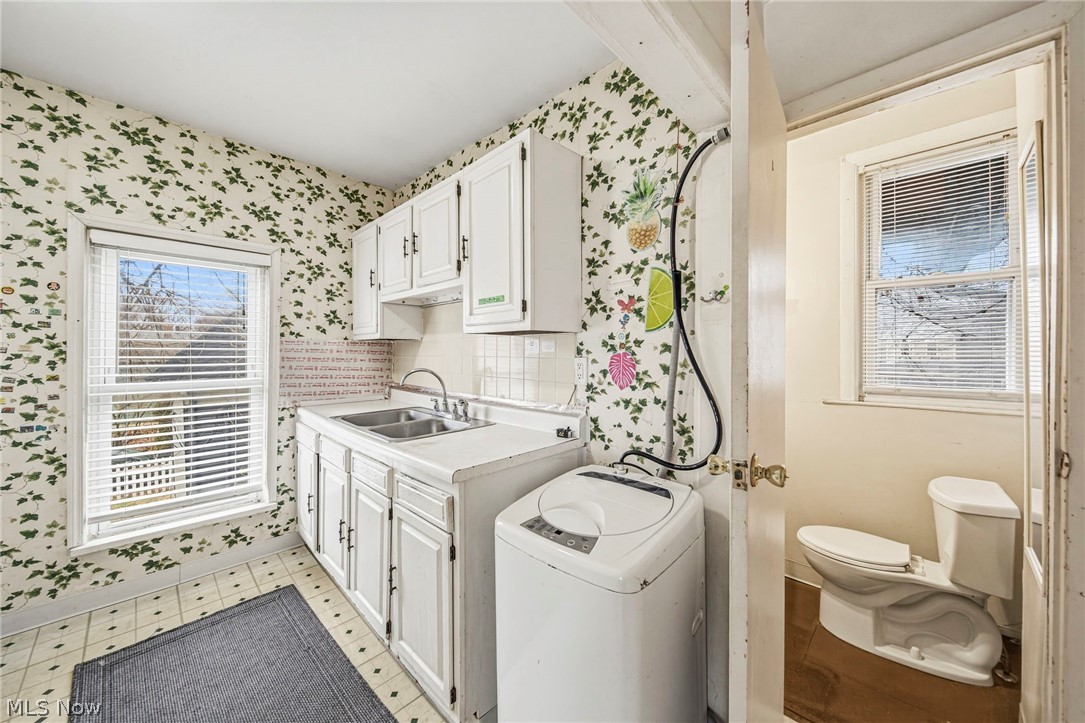 3202 Whitman Avenue Cleveland OH 44113
