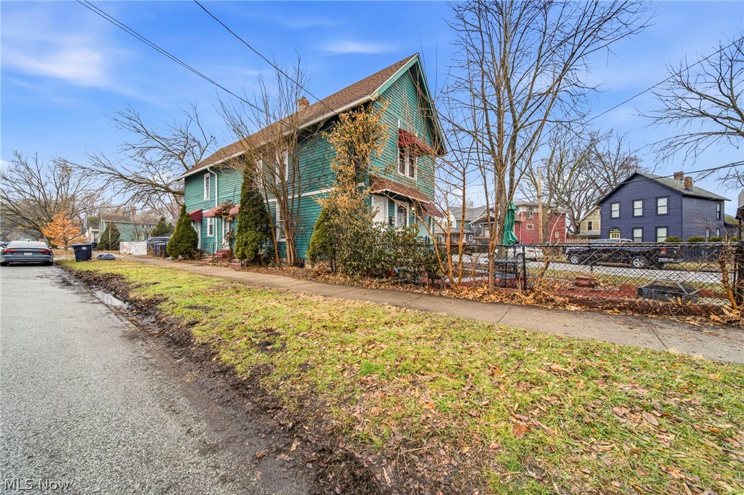 3202 Whitman Avenue Cleveland OH 44113