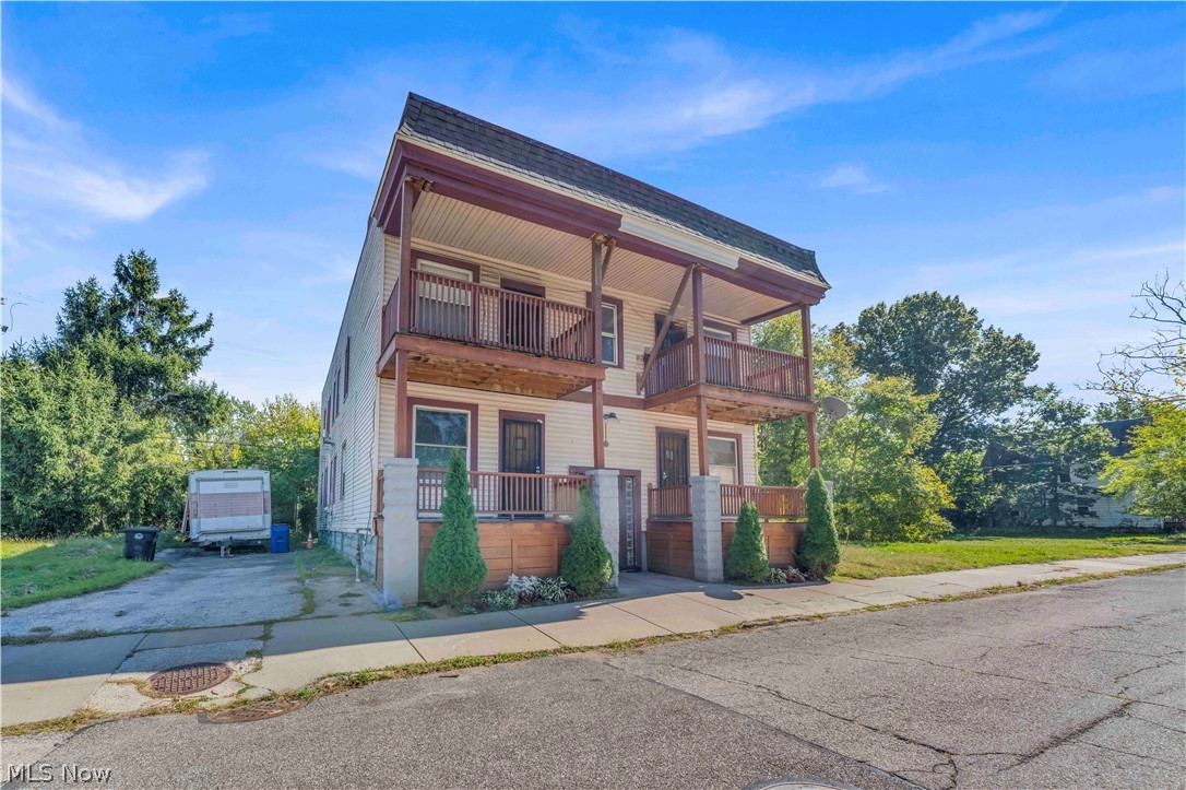 1111 E 76th Street Cleveland OH 44103