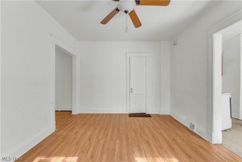 1111 E 76th Street Cleveland OH 44103