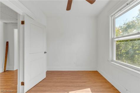 1111 E 76th Street Cleveland OH 44103
