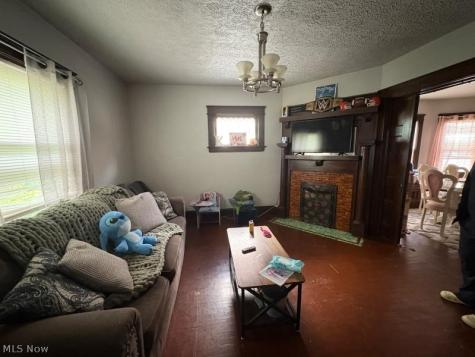 3419 Woodbridge Avenue Cleveland OH 44109
