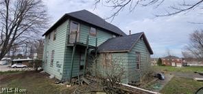 323 W Liberty Hubbard OH 44425