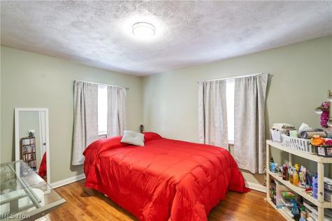 2007 31st Street NW Canton OH 44709