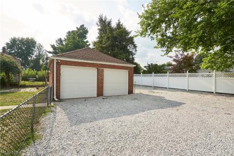 2007 31st Street NW Canton OH 44709