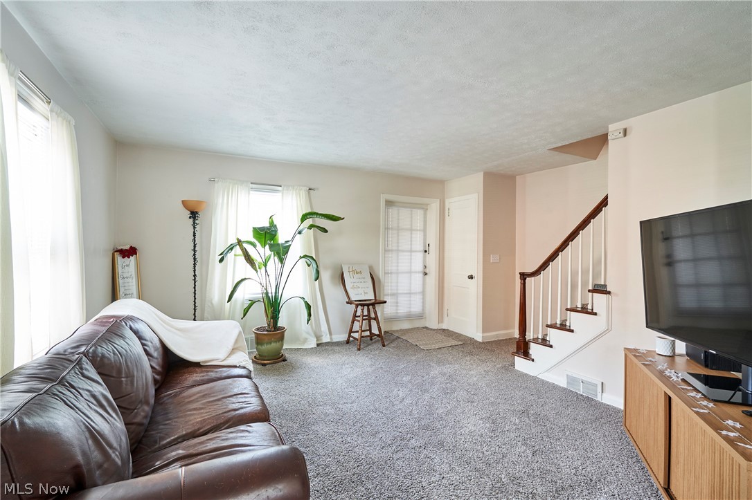 2007 31st Street NW Canton OH 44709
