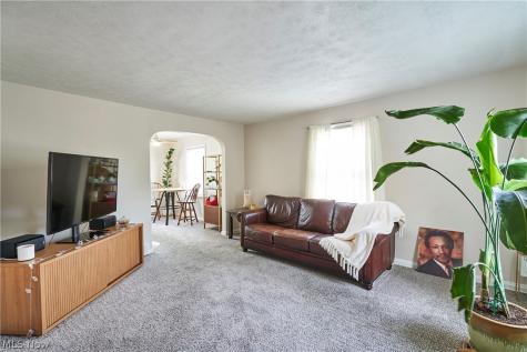 2007 31st Street NW Canton OH 44709