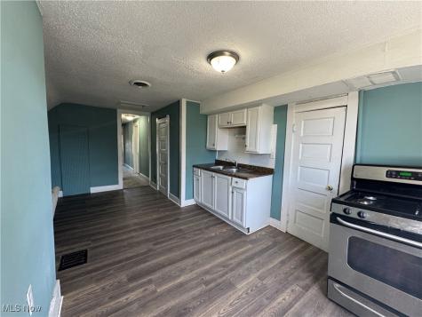 1346 E 82nd Street Cleveland OH 44103