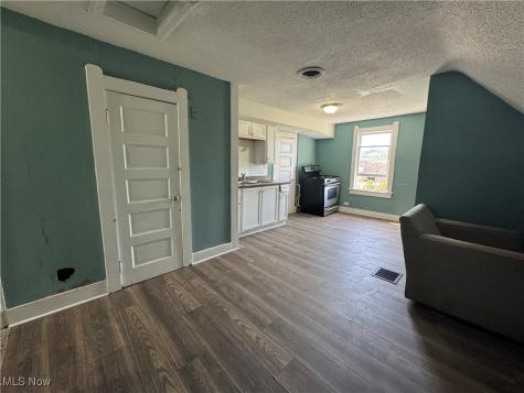 1346 E 82nd Street Cleveland OH 44103
