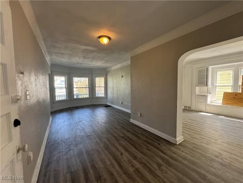 1346 E 82nd Street Cleveland OH 44103