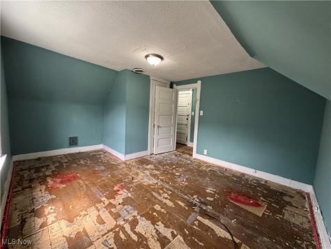 1346 E 82nd Street Cleveland OH 44103
