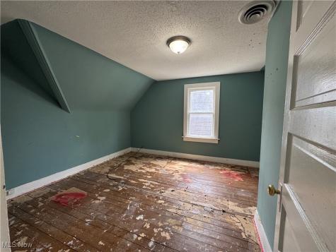 1346 E 82nd Street Cleveland OH 44103