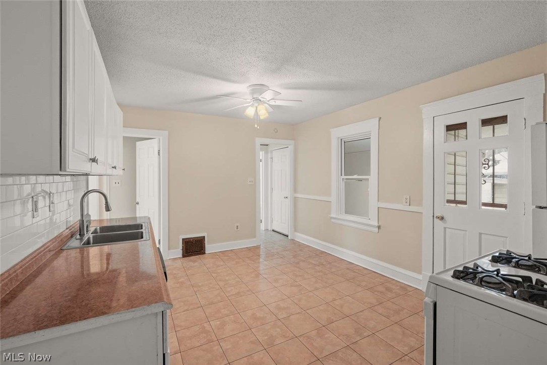 1714 Castle Avenue Cleveland OH 44113
