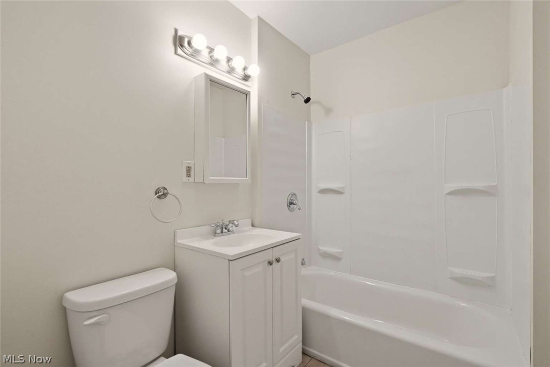 1714 Castle Avenue Cleveland OH 44113