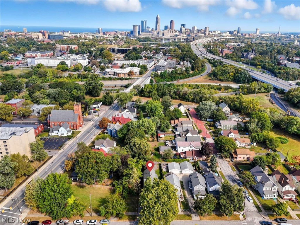 1714 Castle Avenue Cleveland OH 44113
