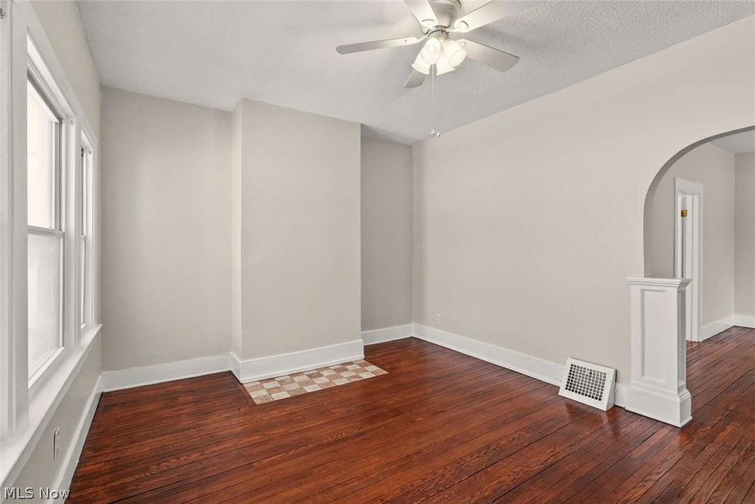 1714 Castle Avenue Cleveland OH 44113