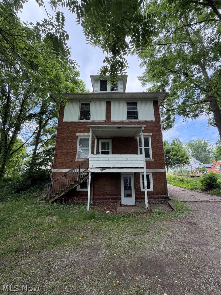 1413 East Avenue Akron OH 44307