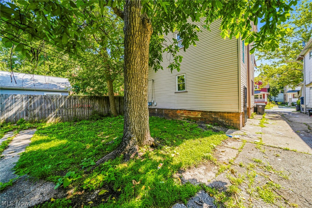 2902 E 119th Street Cleveland OH 44120