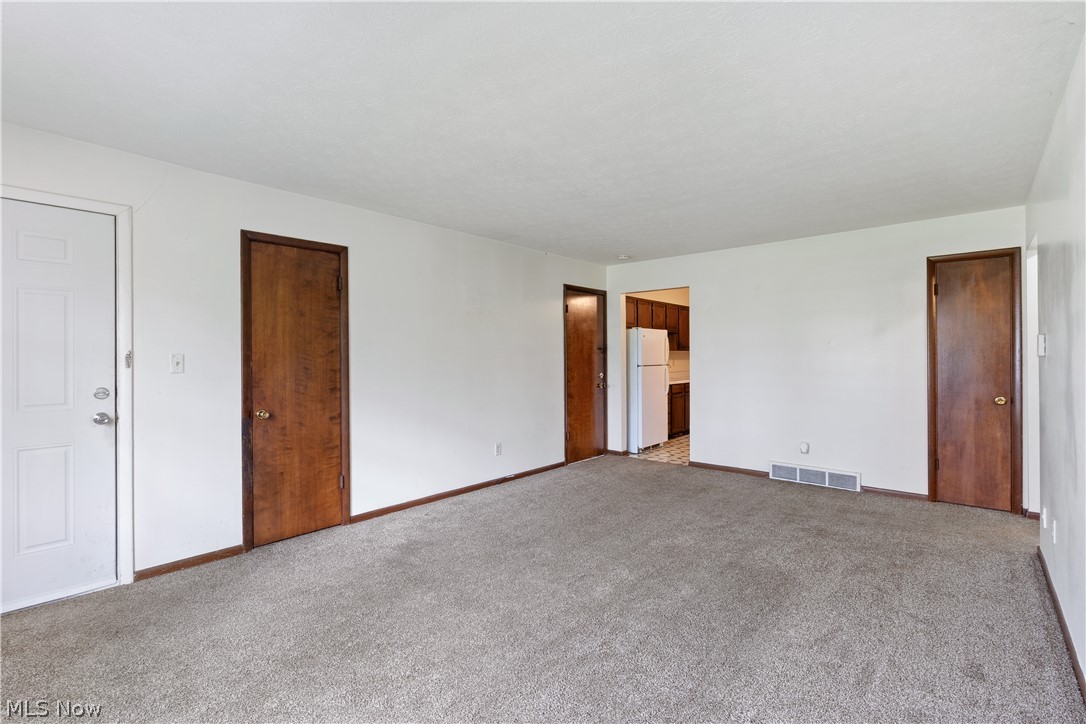 6777 Mahoning Avenue NW Warren OH 44481