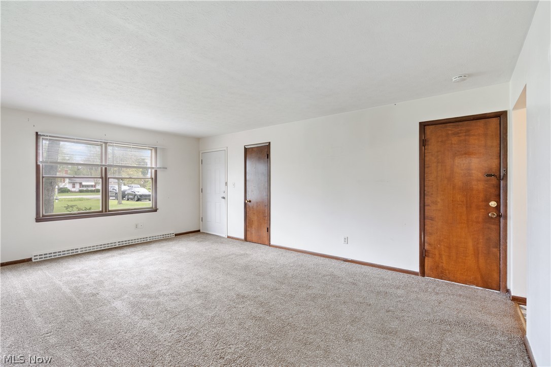 6777 Mahoning Avenue NW Warren OH 44481