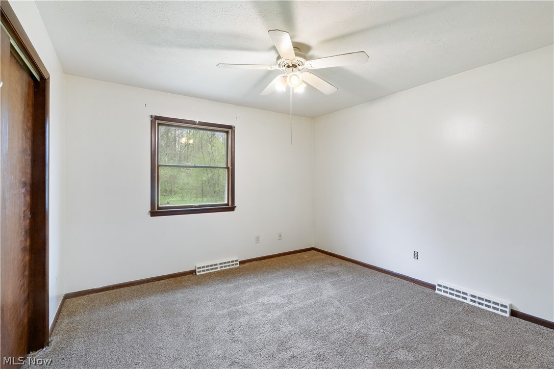 6777 Mahoning Avenue NW Warren OH 44481