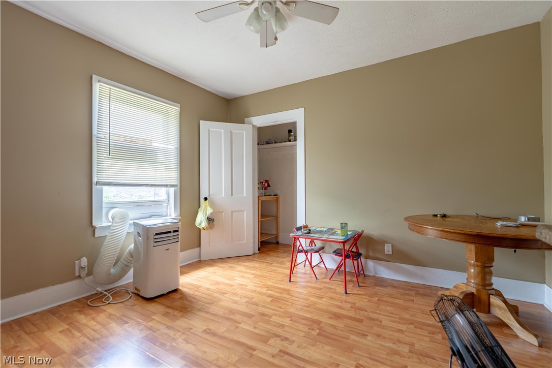 64 Diamond Avenue Barberton OH 44203