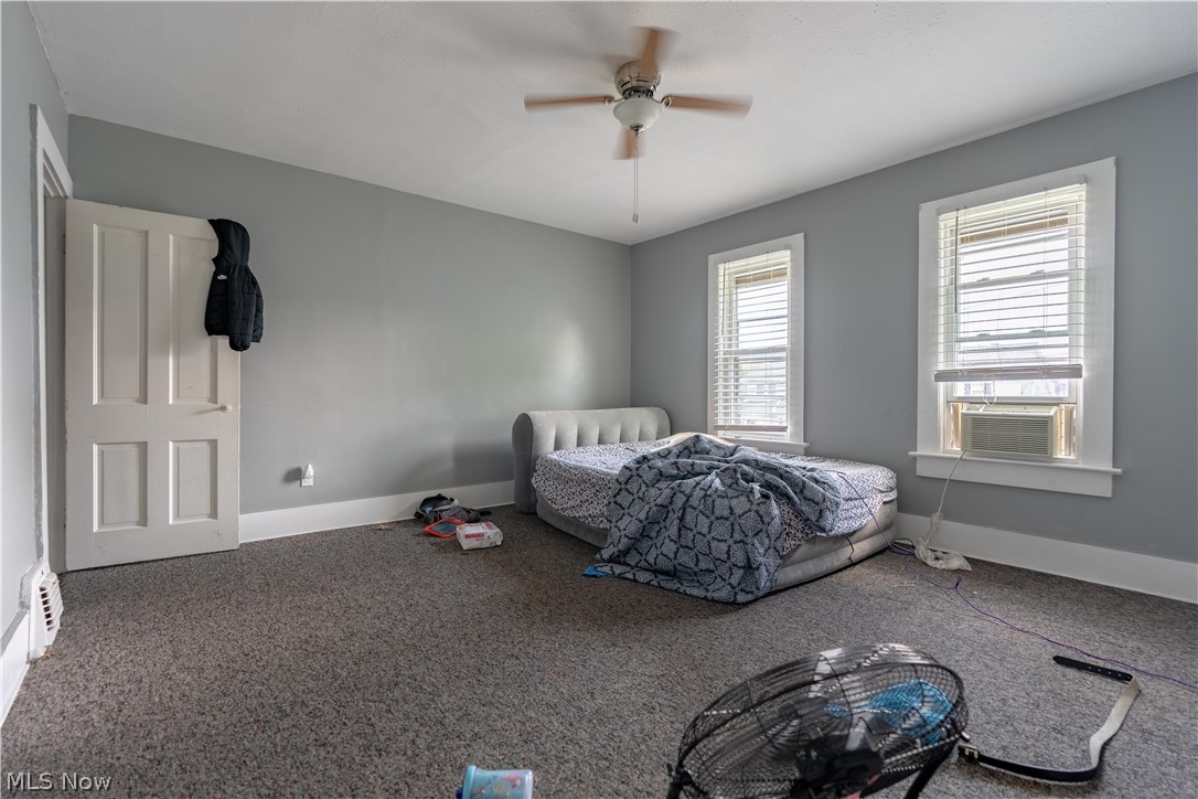 64 Diamond Avenue Barberton OH 44203