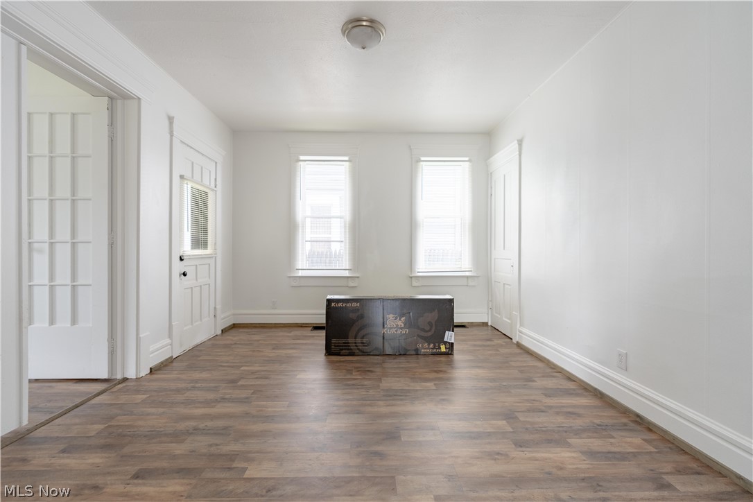 64 Diamond Avenue Barberton OH 44203