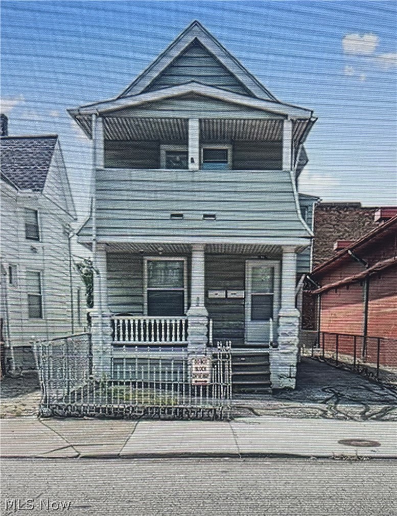 1942 E 120th Street Cleveland OH 44106