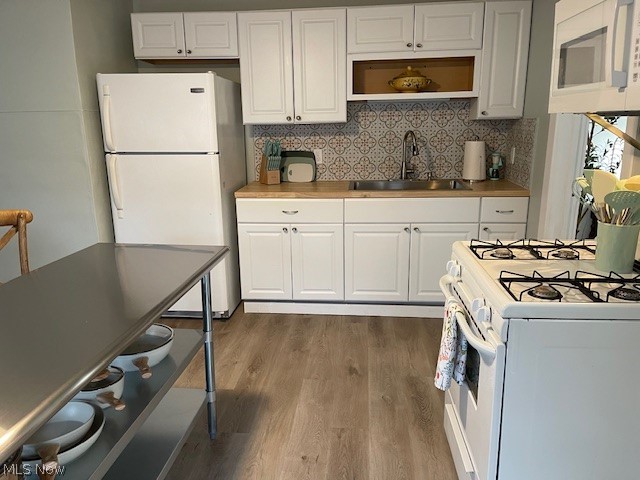 1942 E 120th Street Cleveland OH 44106