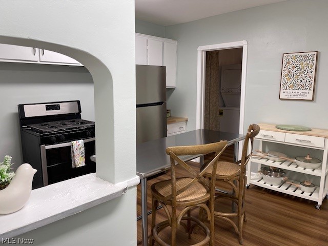 1942 E 120th Street Cleveland OH 44106