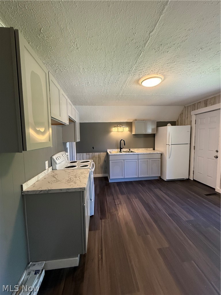 414 Harbor Conneaut OH 44030
