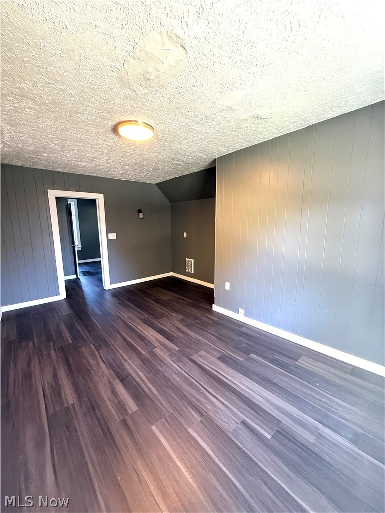 414 Harbor Conneaut OH 44030