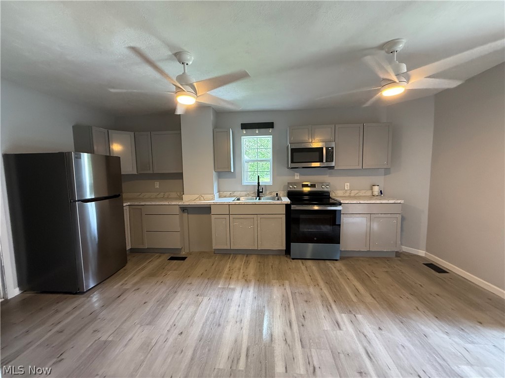 414 Harbor Conneaut OH 44030
