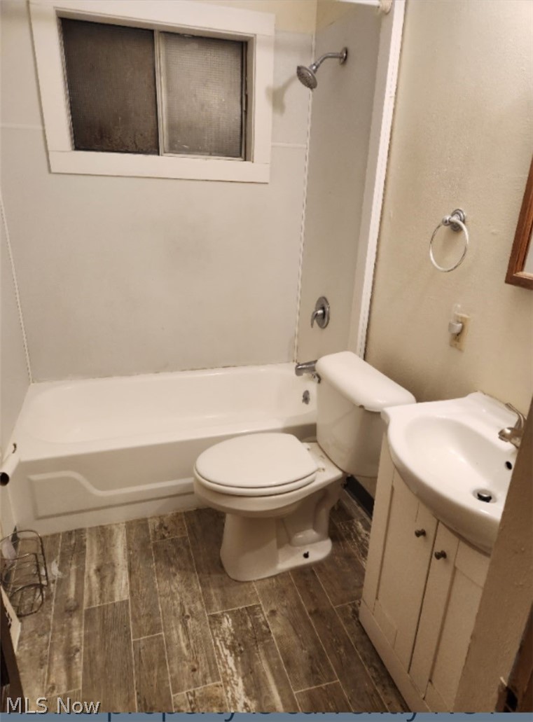 9913 Greenview Avenue Garfield Heights OH 44125