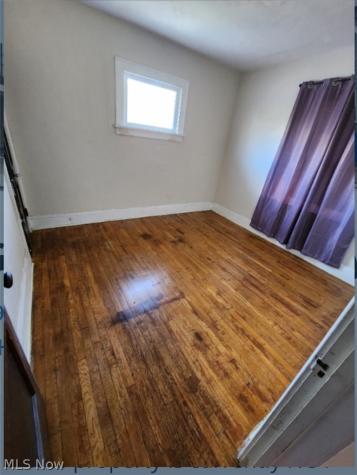 9913 Greenview Avenue Garfield Heights OH 44125