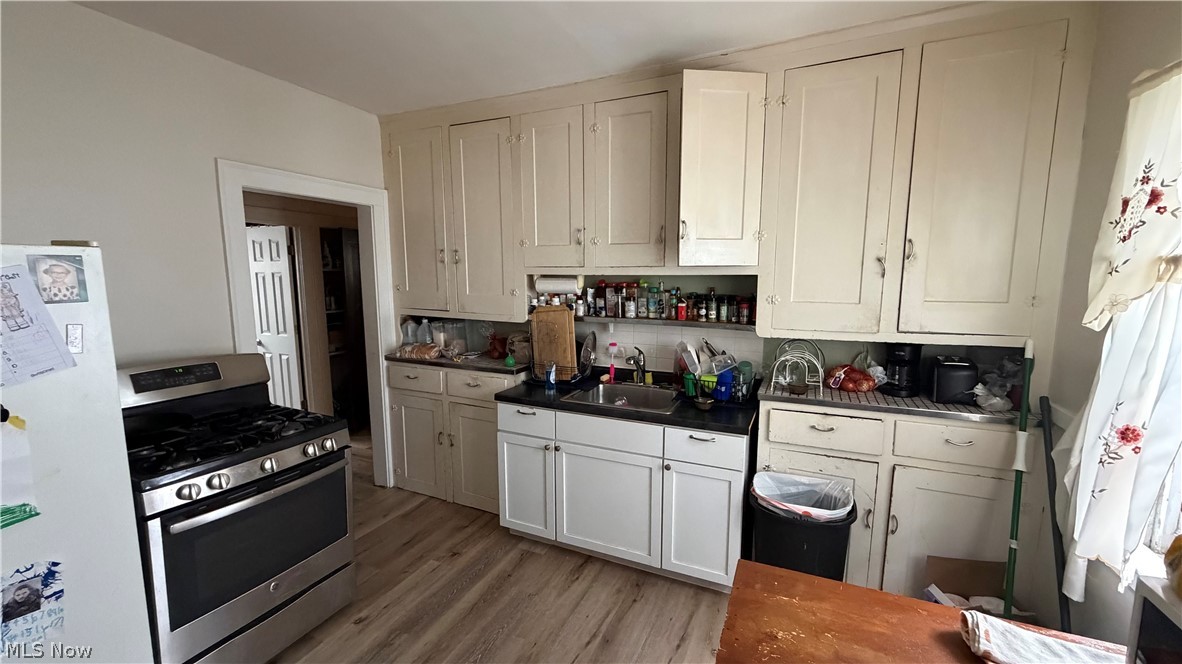3393 W 131st Street Cleveland OH 44111