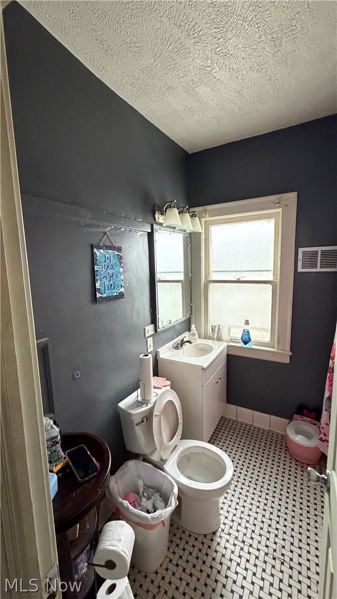 3393 W 131st Street Cleveland OH 44111