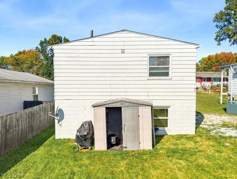 672-674 Bettes Avenue Akron OH 44310