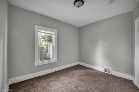 11717 Gay Avenue Cleveland OH 44105