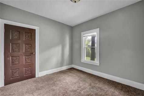 11717 Gay Avenue Cleveland OH 44105
