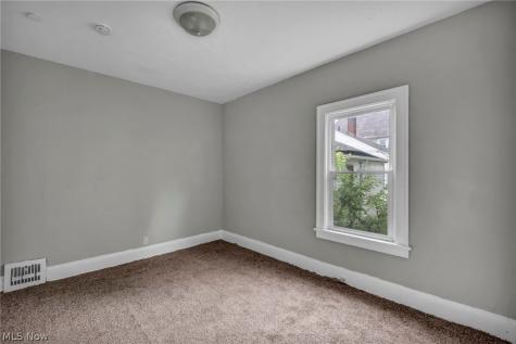 11717 Gay Avenue Cleveland OH 44105
