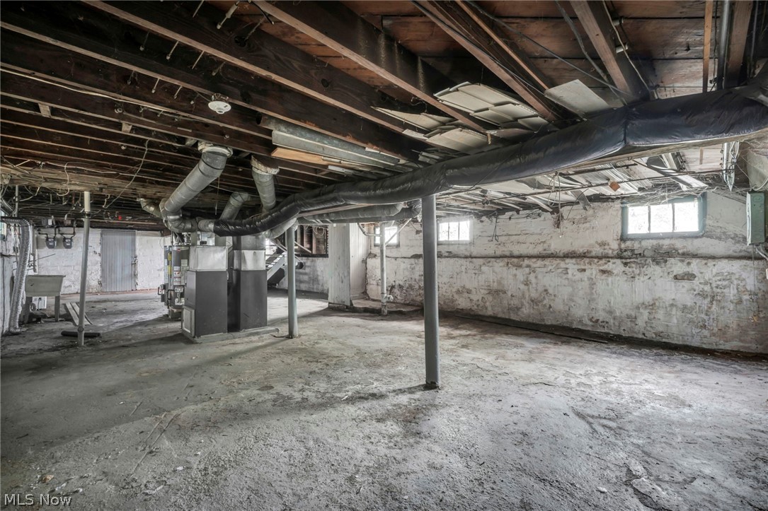 11717 Gay Avenue Cleveland OH 44105