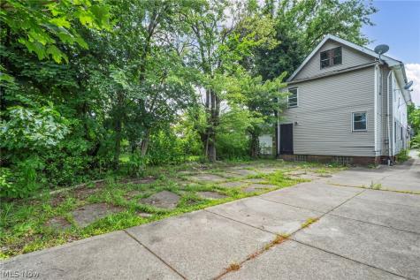11717 Gay Avenue Cleveland OH 44105