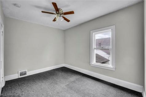 11717 Gay Avenue Cleveland OH 44105